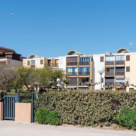 Apartment T2 Climatise Pres Plage, Parking, Cuisine Equipee, Balcon - - Fr-1-409-227 Gruissan