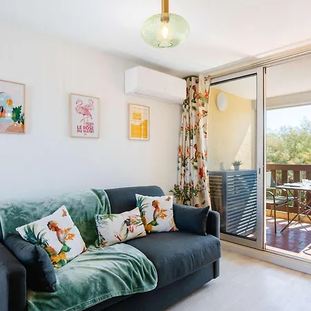 T2 Climatise Pres Plage, Parking, Cuisine Equipee, Balcon - - Fr-1-409-227 Apartment *